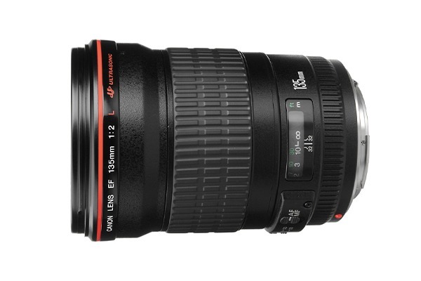 Canon EF 135mm F2L Lens